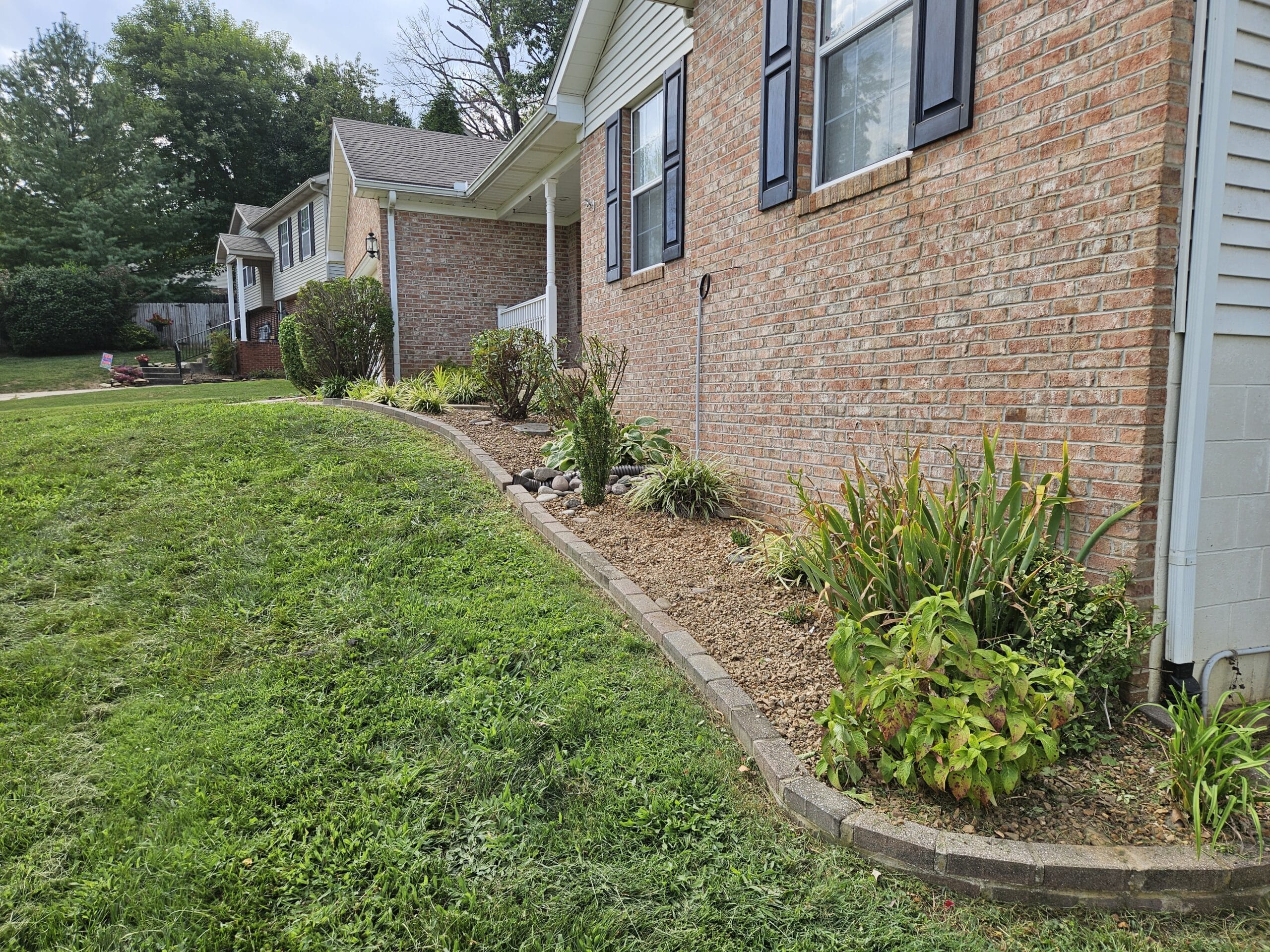 Completed landscaping job photo
